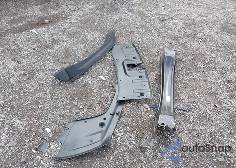 2024 Jeep Grand Cherokee Altitude 4X4 from USA, damaged, VIN 1C4RJHAG6R8586037